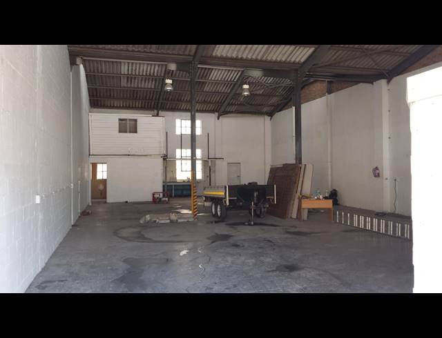 250M² MINI FACTORY RENTED IN KILLARNEY GARDENS